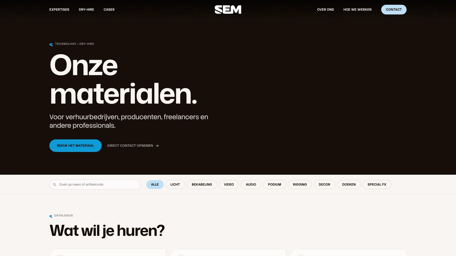 Dry-hire catalogus van SEM Productions met zoekbalk en categorieën die uit Rentman worden gesynchroniseerd