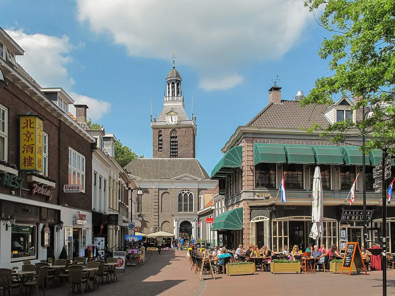 Winkelstraat in het centrum van Meppel