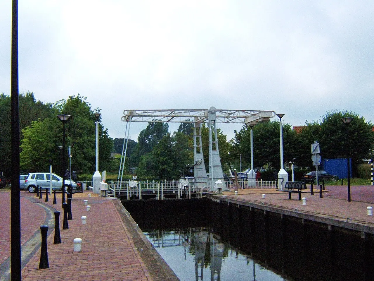 De sluisbrug in het centrum van Meppel